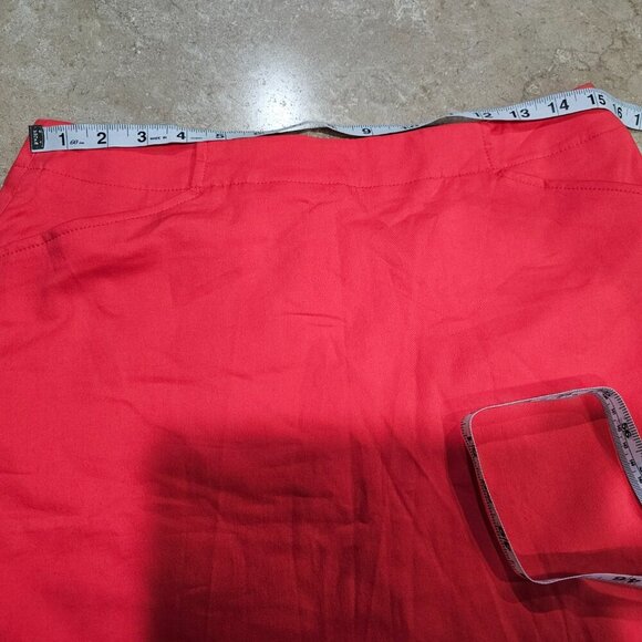 NWT Women's NIKE Golf Skort Coral Size‎ 8 - Picture 3 of 8